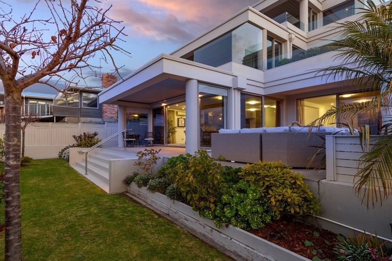 Photo of property in 2a Hinewa Road, Otumoetai, Tauranga, 3110