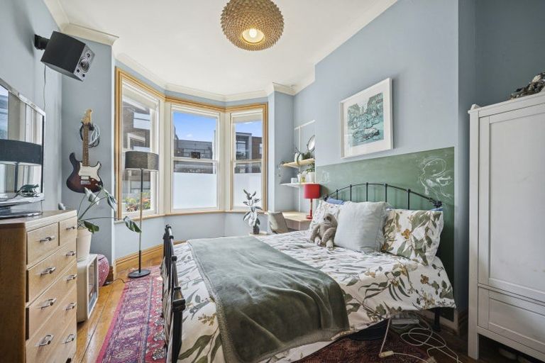 Photo of property in 160a Tasman Street, Mount Cook, Wellington, 6021