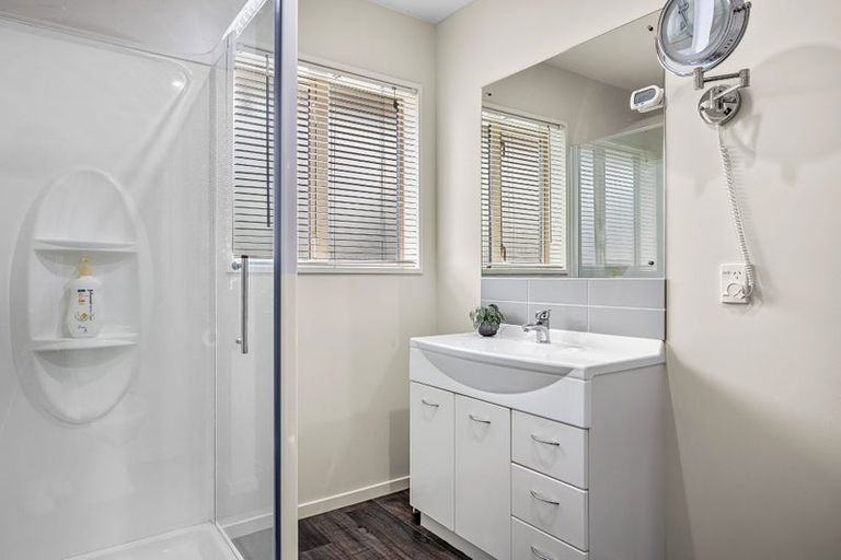 Photo of property in 8 Elm Drive, Rangiora, 7400