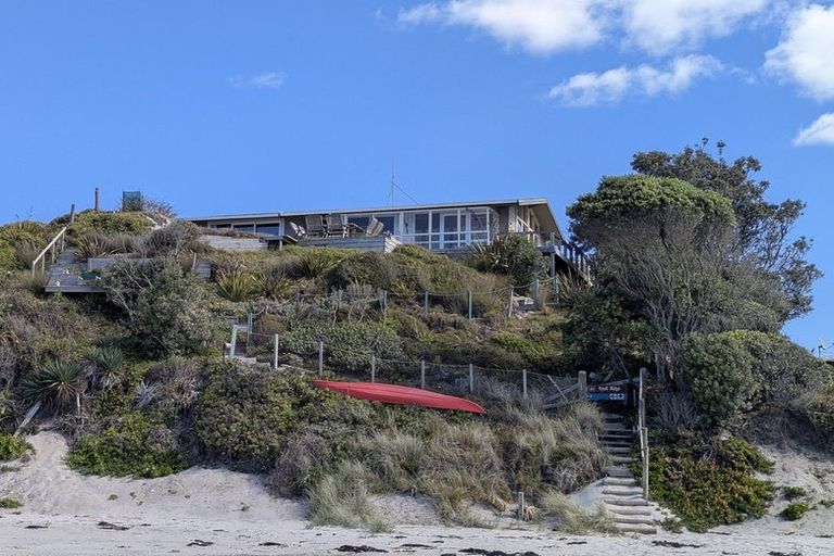 Photo of property in 349 Pukehina Parade, Pukehina, Te Puke, 3189