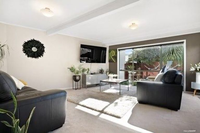 Photo of property in 20b Bledisloe Street, Cockle Bay, Auckland, 2014