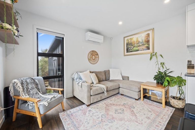 Photo of property in 2 Odlin Lane, Red Beach, 0932