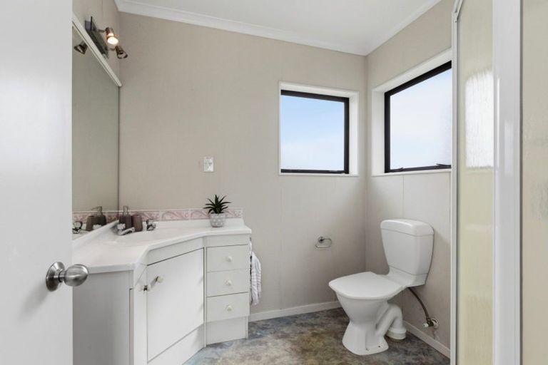 Photo of property in 655 Grenada Street, Papamoa Beach, Papamoa, 3118