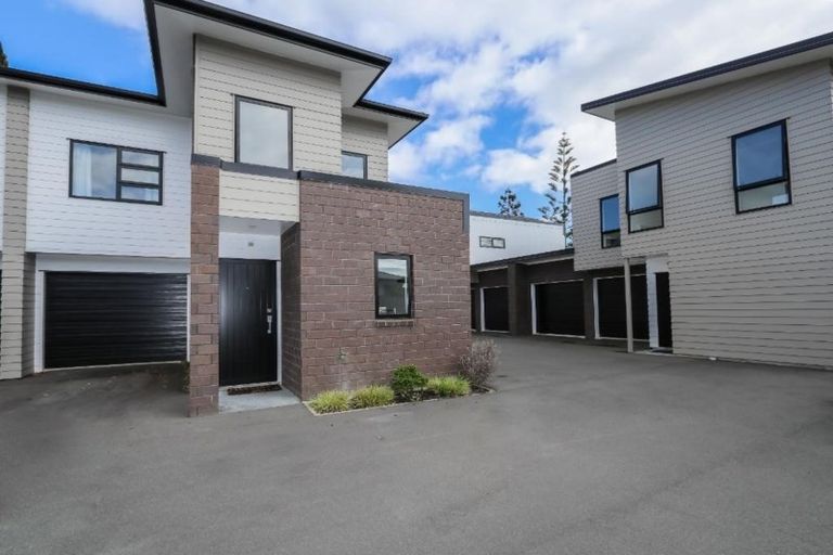 Photo of property in 28u4 Mahoe Street, Melville, Hamilton, 3206