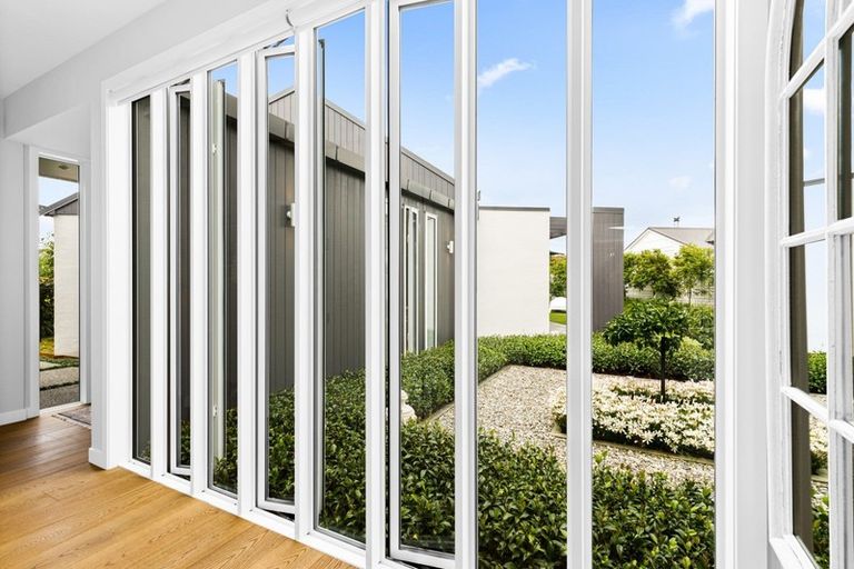 Photo of property in 18 Torea Road, Matakana, Warkworth, 0985