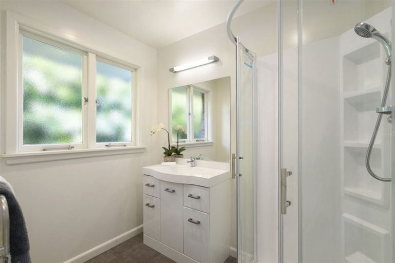Photo of property in 15 Wairarapa Terrace, Merivale, Christchurch, 8014