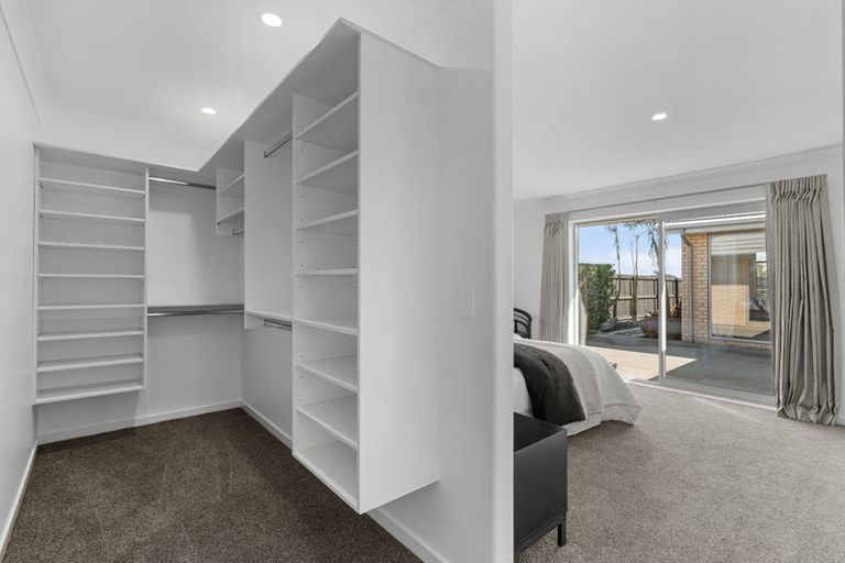 Photo of property in 32 The Runway, Wigram, Christchurch, 8042