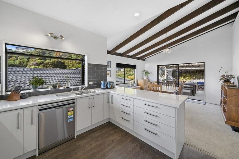 Photo of property in 37 Leeward Drive, Whitby, Porirua, 5024