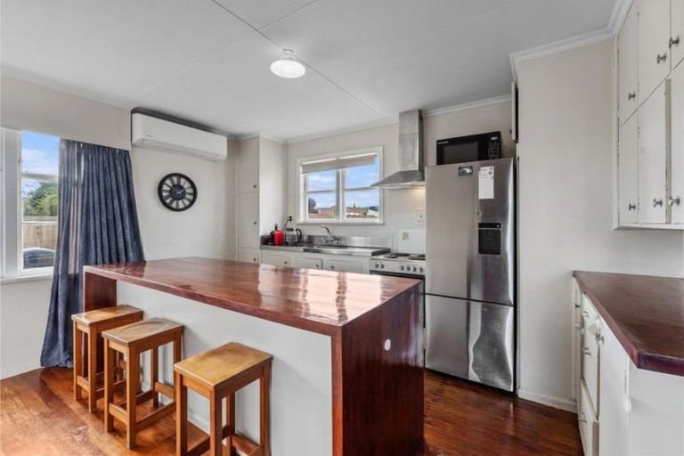 Photo of property in 27 Iti Street, Otaki, 5512