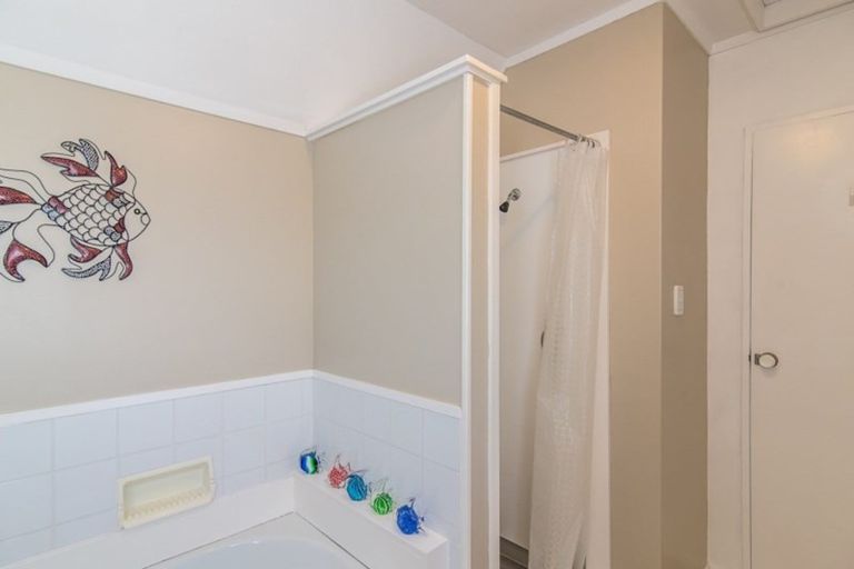 Photo of property in 24b Mahana Road, Paraparaumu Beach, Paraparaumu, 5032