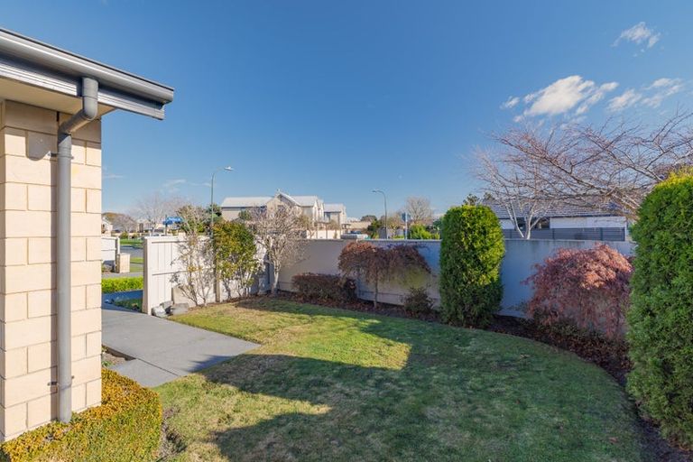 Photo of property in 11 Waterford Avenue, Northwood, Christchurch, 8051