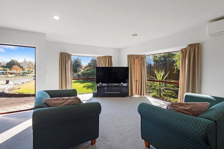 Photo of property in 8 Katherine Place, Bellevue, Tauranga, 3110