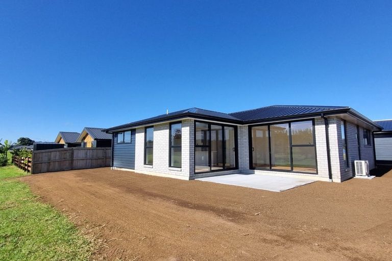 Photo of property in 20 Harrison Drive, Tikipunga, 0112