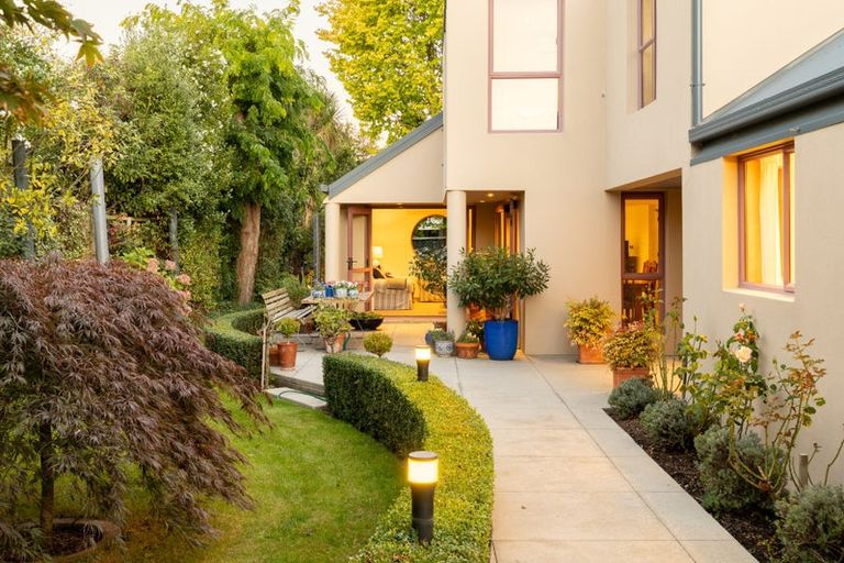 Photo of property in 25a Reeves Road, Opawa, Christchurch, 8023