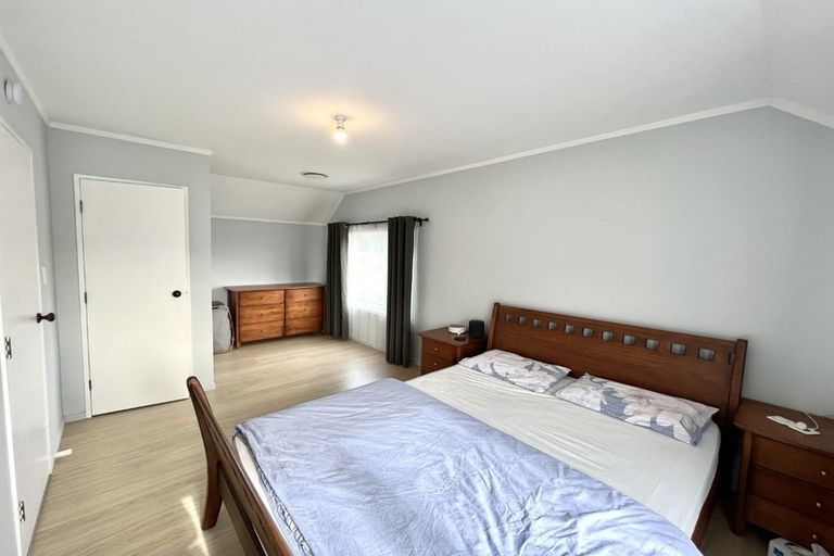 Photo of property in 5 Cambrian Street, Churton Park, Wellington, 6037