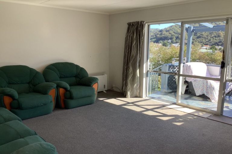Photo of property in 16 Manurewa Grove, Wainuiomata, Lower Hutt, 5014