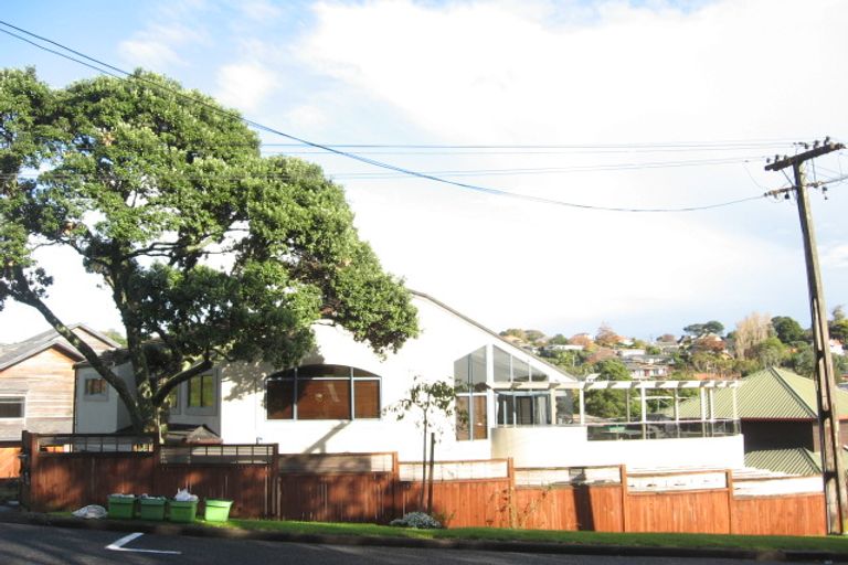 Photo of property in 166a Mellons Road, Mellons Bay, Auckland, 2014