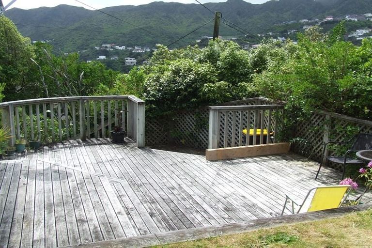 Photo of property in 18a B Aplin Terrace, Ngaio, Wellington, 6035