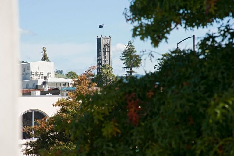 Photo of property in 51 Collingwood Street, Nelson, 7010