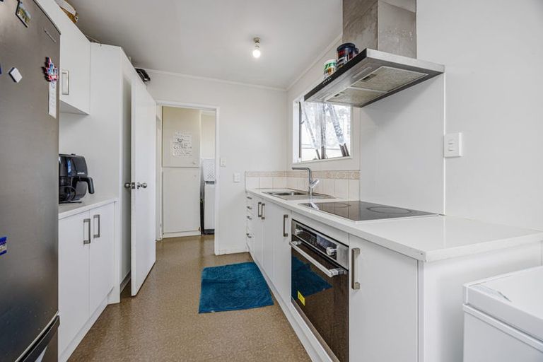 Photo of property in 1/22 Silver Creek Road, Weymouth, Auckland, 2103