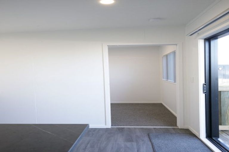 Photo of property in 51d Miro Street, New Lynn, Auckland, 0600