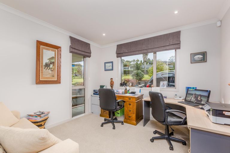 Photo of property in 11 Riverbank Drive, Kerikeri, 0230