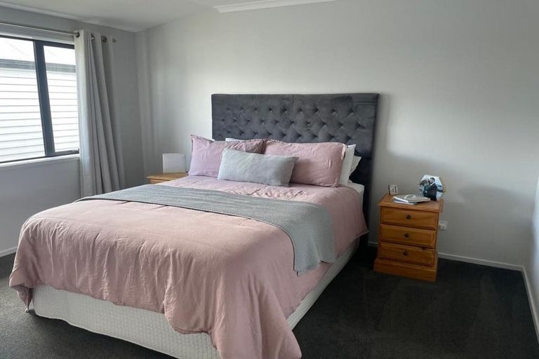 Photo of property in 23 Nellie Drive, Kumeu, 0810
