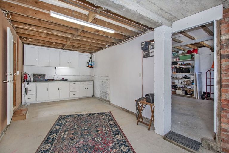 Photo of property in 65 Memorial Drive, Parahaki, Whangarei, 0112