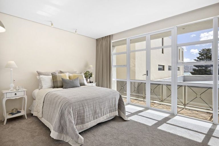 Photo of property in Trieste, 346u2 Oriental Parade, Oriental Bay, Wellington, 6011