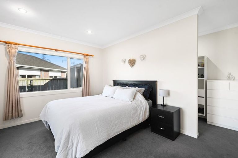 Photo of property in 27 Teatree Close, Huntington, Hamilton, 3210