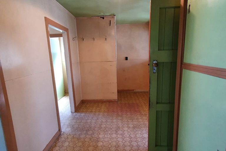 Photo of property in 74 Blake Street, Blaketown, Greymouth, 7805