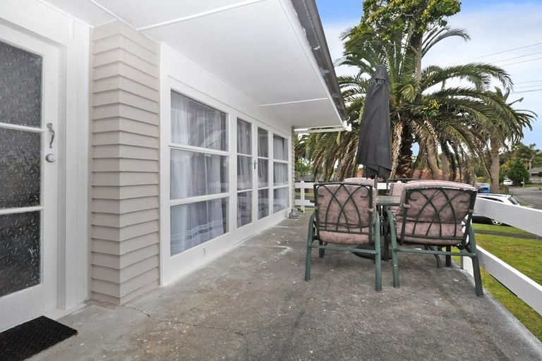 Photo of property in 29 Kayes Road, Pukekohe, 2120