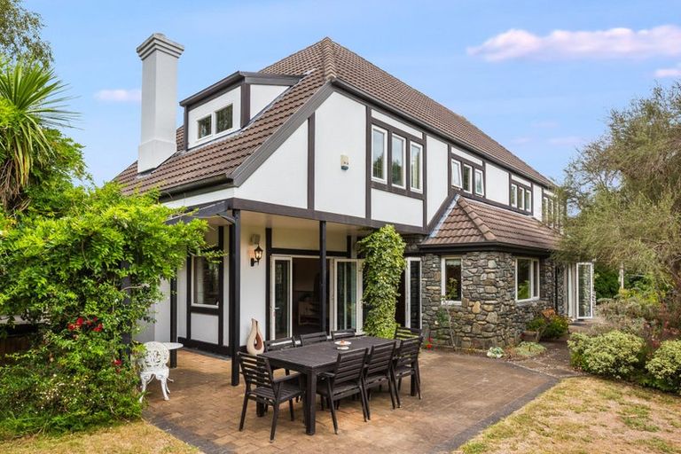 Photo of property in 65 Killalea Place, Paraparaumu, 5032