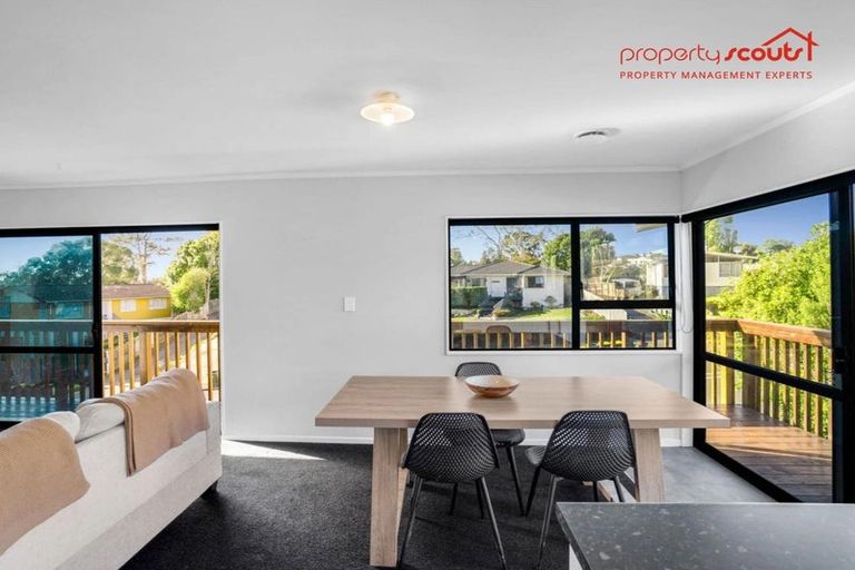 Photo of property in 59 Reynella Drive, Massey, Auckland, 0614