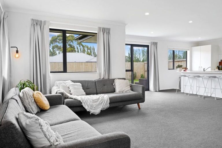 Photo of property in 6 Cleaver Street, Woodend, 7610