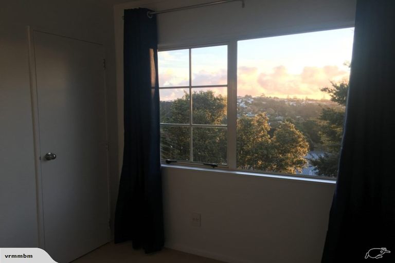 Photo of property in 1/193 Eskdale Road, Birkenhead, Auckland, 0626