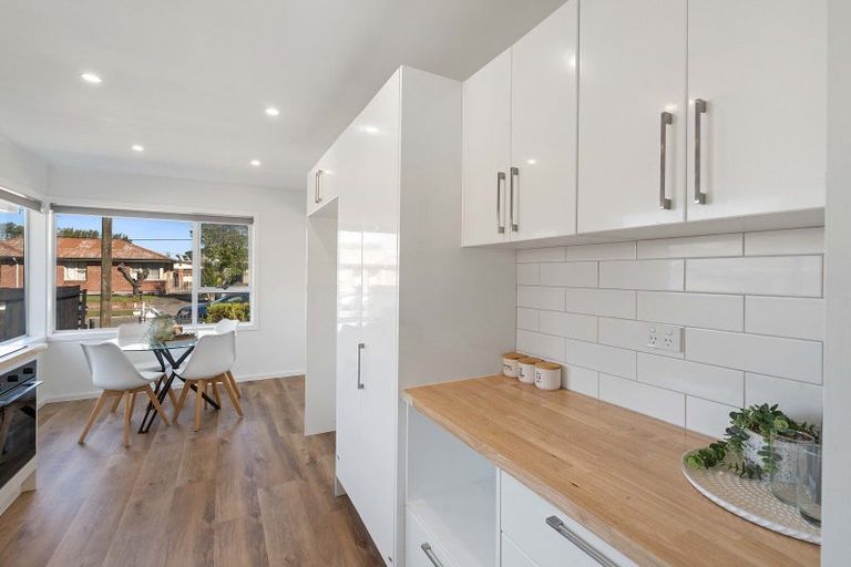 Photo of property in 6 Ariel Place, Aranui, Christchurch, 8061