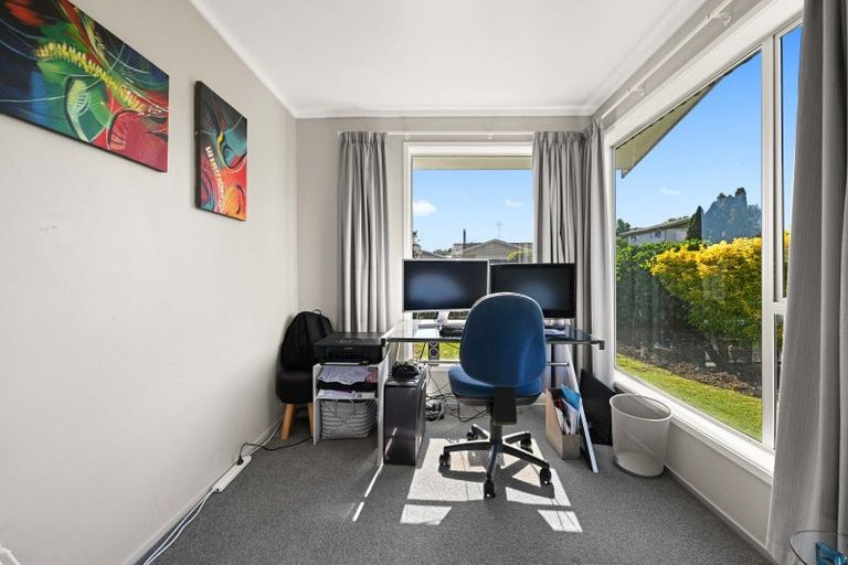 Photo of property in 2 Montana Place, Dinsdale, Hamilton, 3204