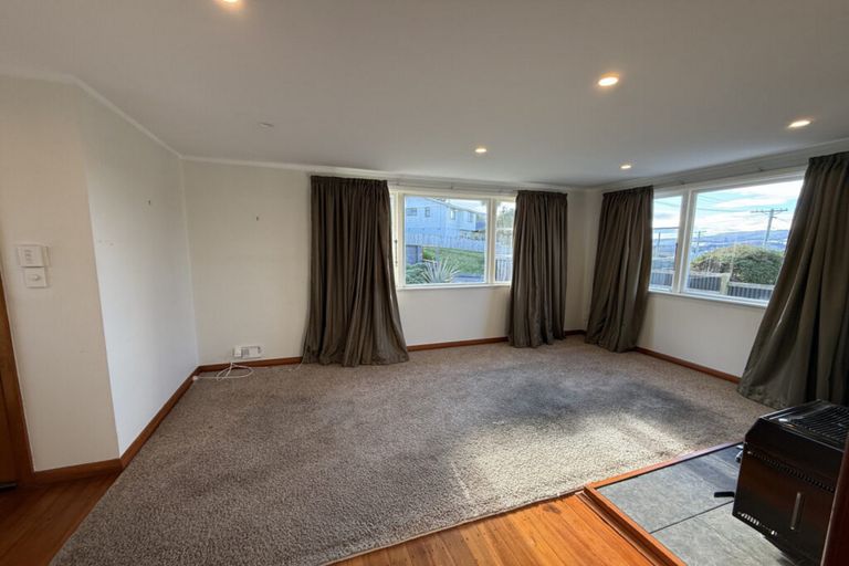 Photo of property in 41 Mooltan Street, Halfway Bush, Dunedin, 9010