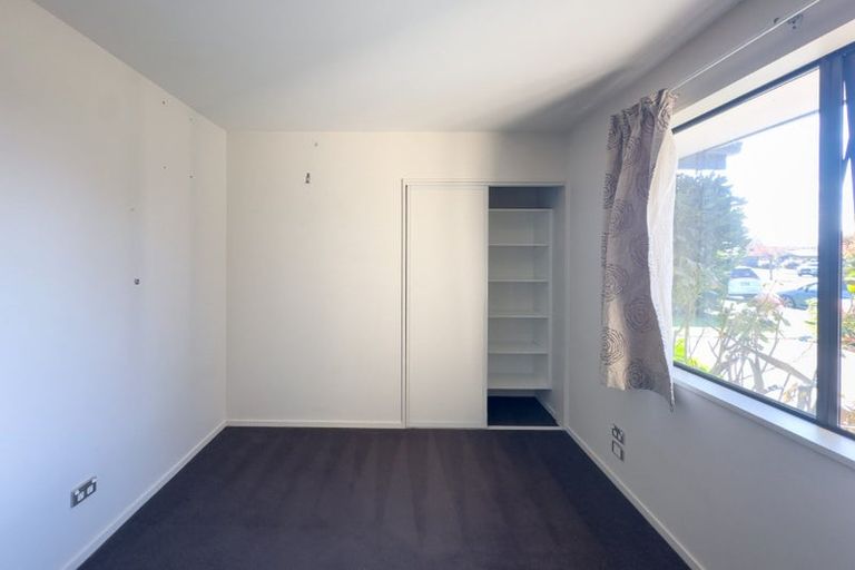 Photo of property in 43 Somerville Crescent, Aidanfield, Christchurch, 8025