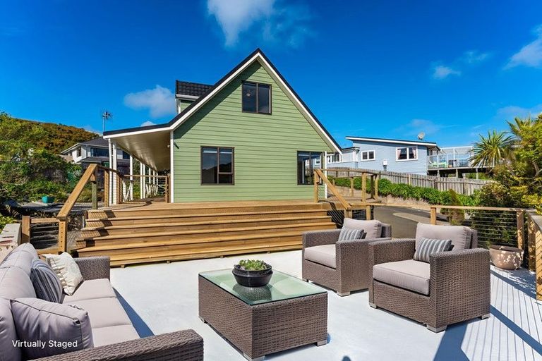 Photo of property in 37 Erris Street, Johnsonville, Wellington, 6037