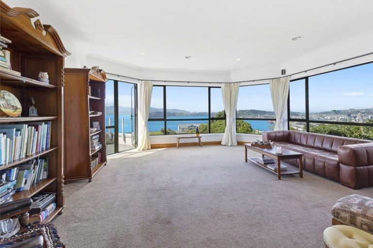 Photo of property in 15 Whitu Street, Khandallah, Wellington, 6035