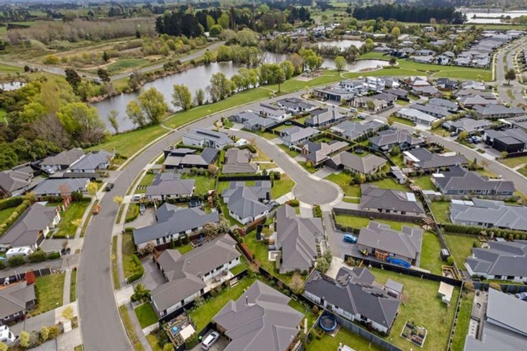 Photo of property in 8 Crampton Close, Kaiapoi, 7630