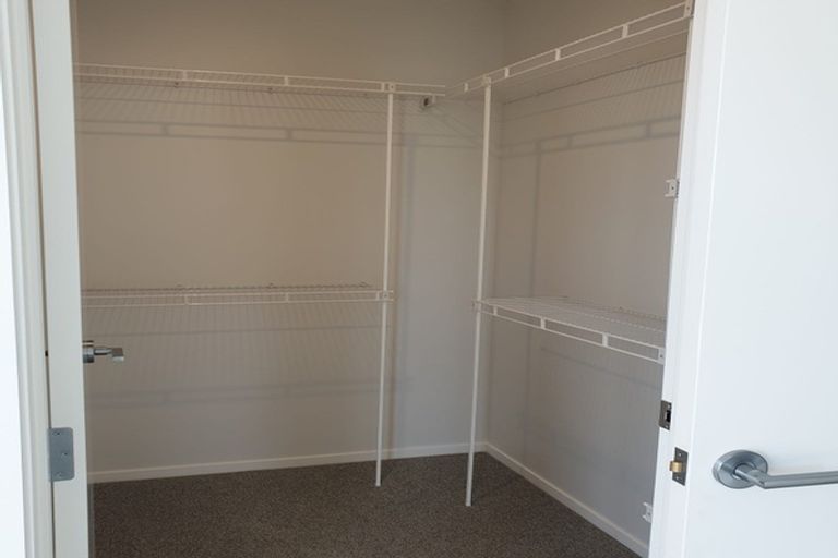 Photo of property in 20 Kawariki Road, Helensville, 0800