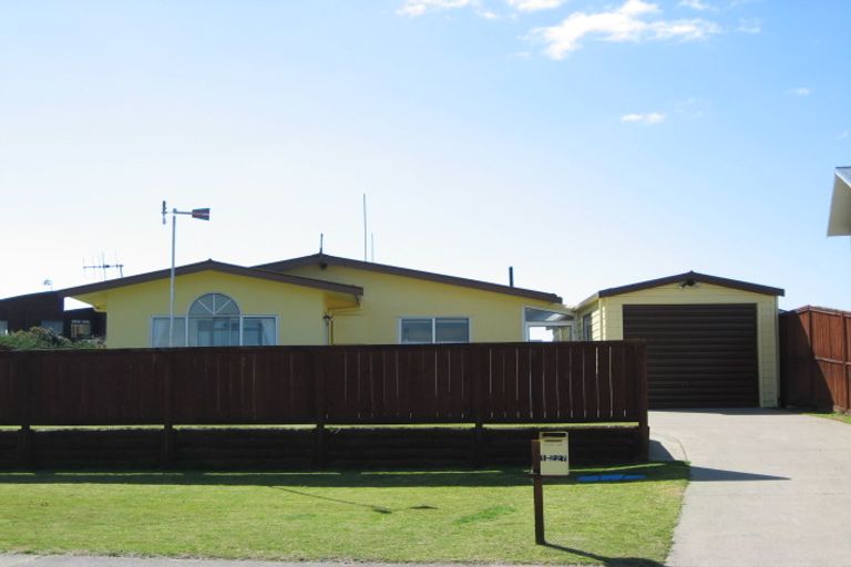 Photo of property in 1/227 Harbour Road, Ohope, 3121