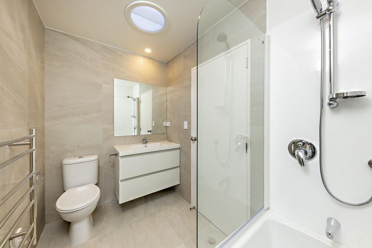 Photo of property in 114 Joseph Street, Flat Bush, Auckland, 2019