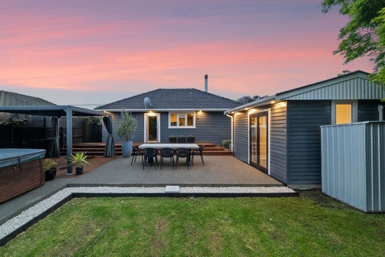 Photo of property in 180 Grahams Road, Burnside, Christchurch, 8053