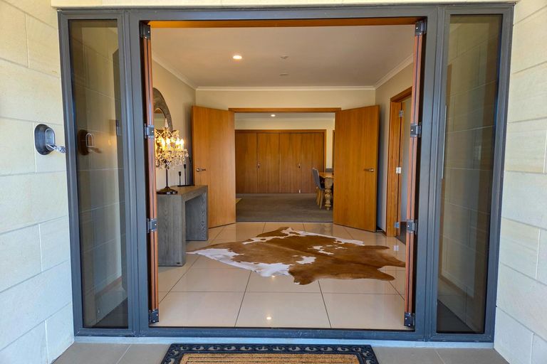 Photo of property in 2 Walter Black Place, Lake Tekapo, 7999