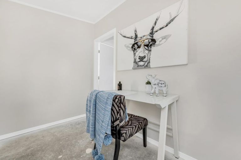 Photo of property in 21 Oreti Place, Clover Park, Auckland, 2019