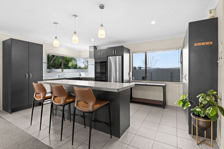 Photo of property in 253 Havelock Road, Akina, Hastings, 4122